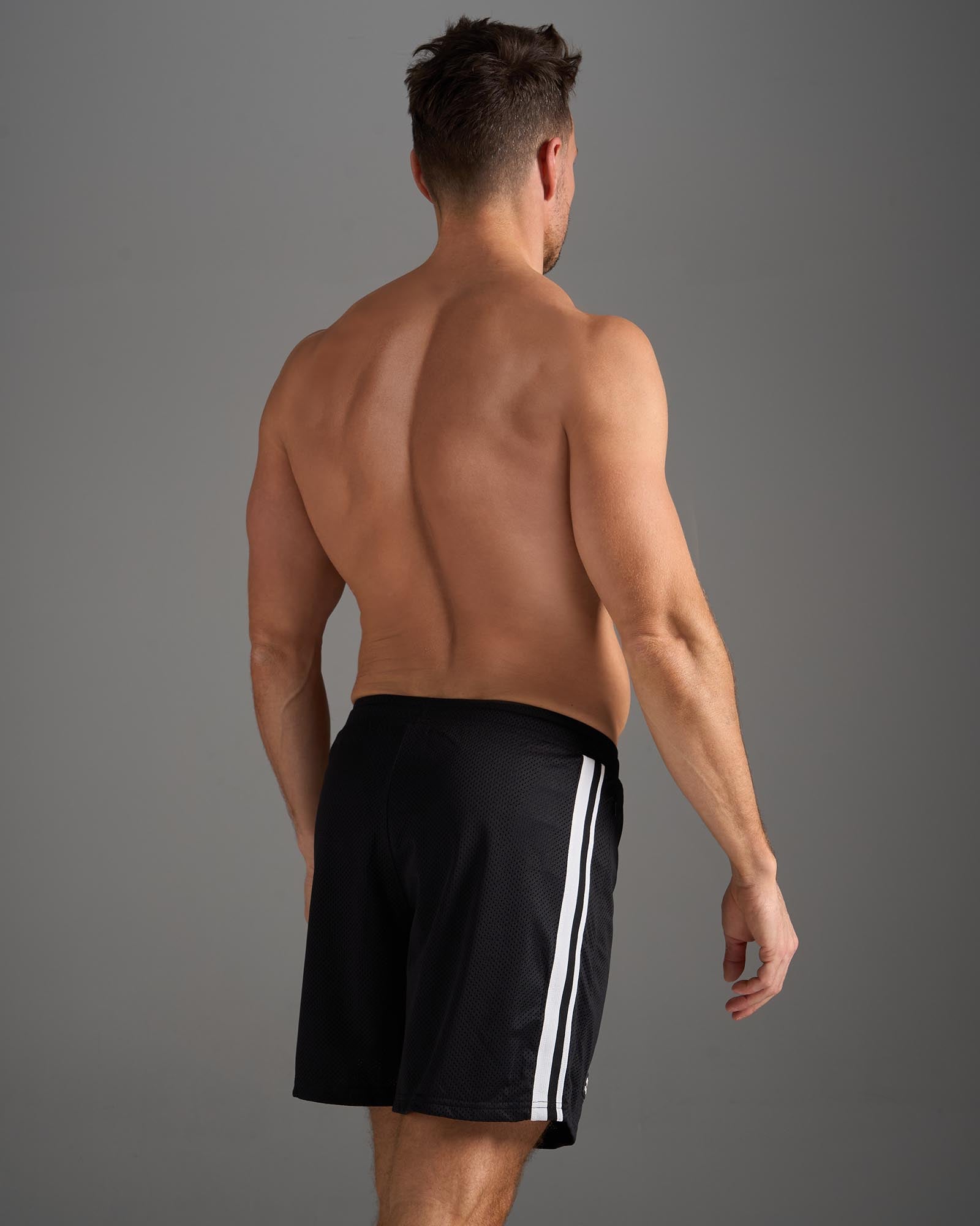 S.S.C. Fraternity Mesh 6" Short - Black